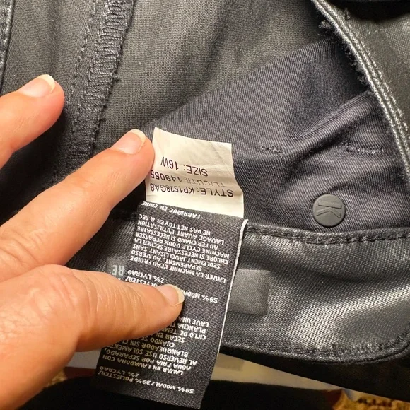 Kut From The Kloth Womens Size 16 W High Rise Fab Ab Flare Faux Black Leather - Picture 12 of 13